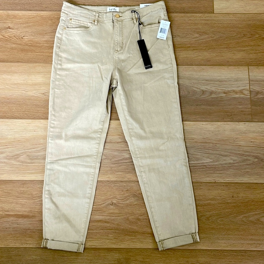 Nicole Miller size 14 khaki jeans. High rise ankle skinny